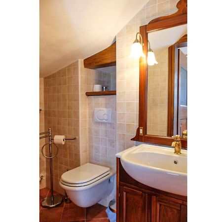 Casa Borgo Apartment Cannobio Bagian luar foto